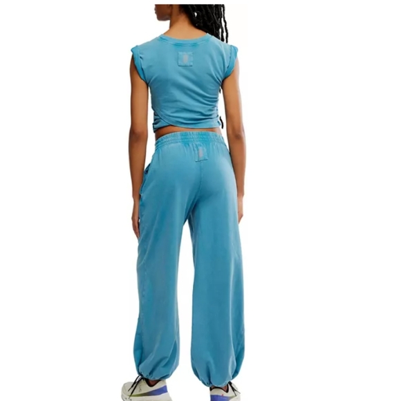 NWT FP Movement Women's Hot Shot Crossover 2-Piece Set - Picture 2 of 4